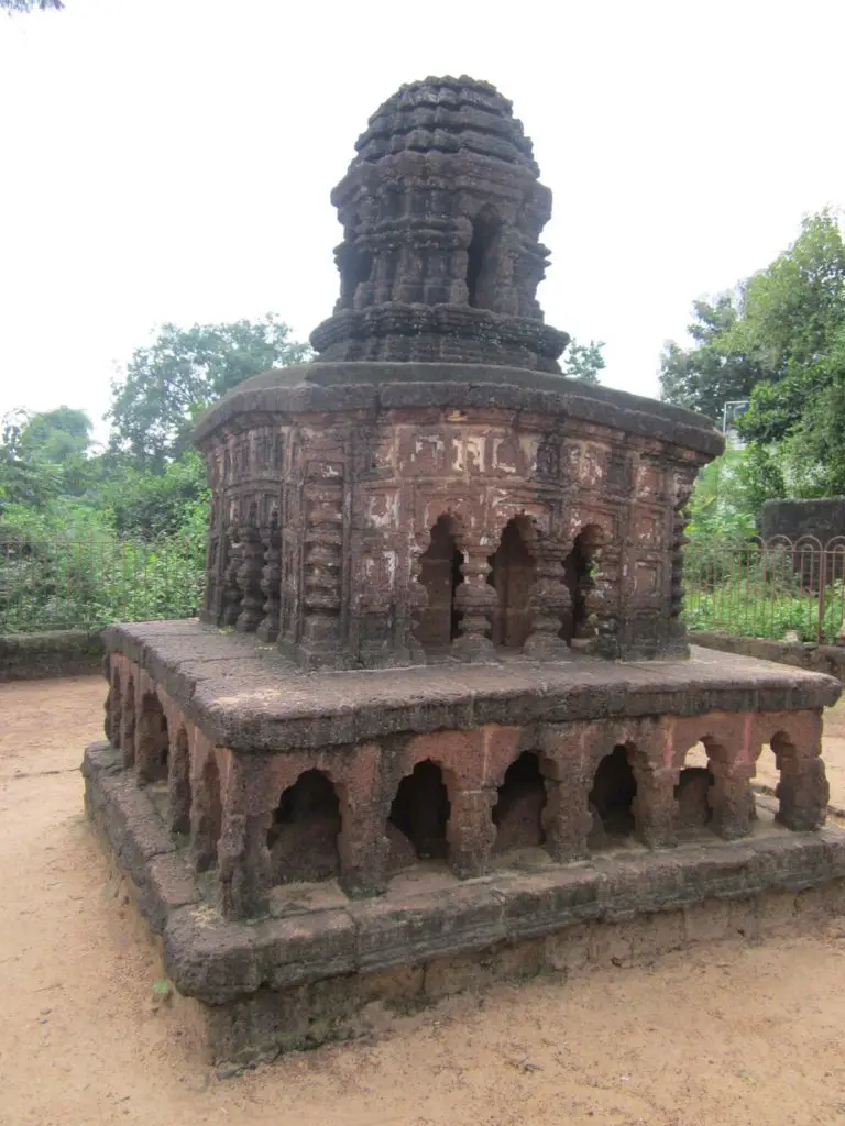 stone chariot bishnupur bankura