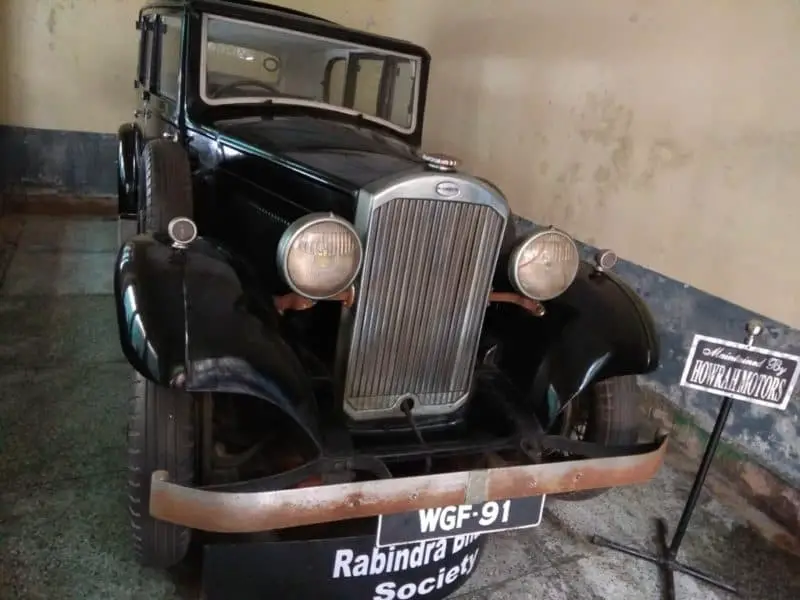 Rabindranath Thakur car pictures